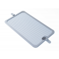 R&G Racing Radiator Guard for the Triumph Thruxton 1200/Speed Twin '19-'22 / Street Twin/Bonneville T120 '16-'22 / Bonneville T100/Street Cup '17-'22